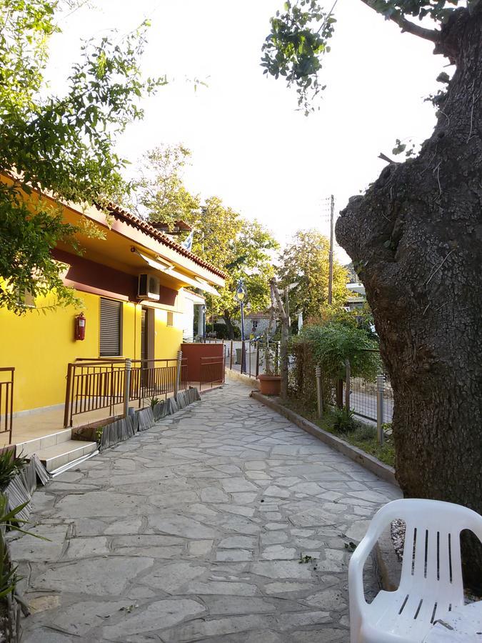 פוליכרונו Villa Maria Apartments מראה חיצוני תמונה